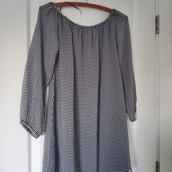 🍍ARDENE size small gingham off shoulder dress - Picture 2 of 3